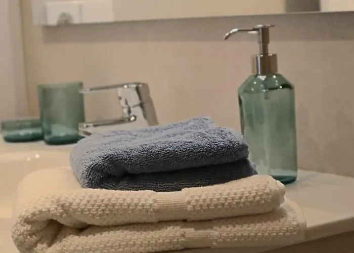דירה Center, 3br By Houselogy *
